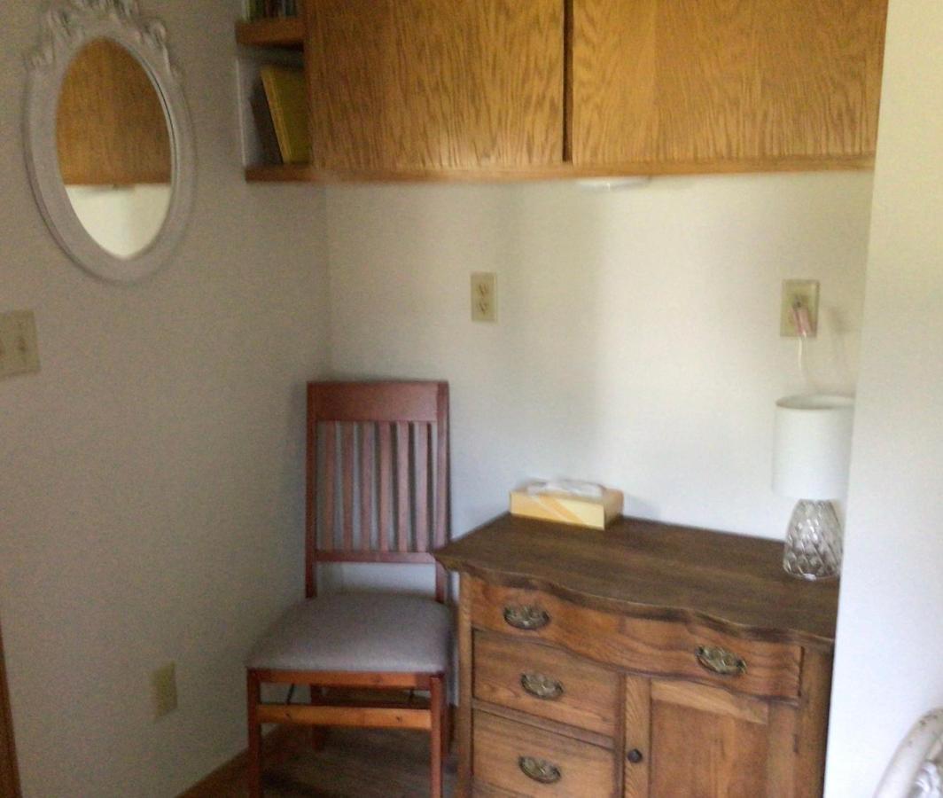 Big Hollow Guest House スプリング・グリーン 部屋 写真